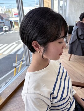 カナエ(CaNaE) コンパクトな長持ちショート