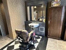 ビスタッグ(VISTAG)の雰囲気（手前のセット面は特別な時間を過ごすためvipを感じる空間を提供）
