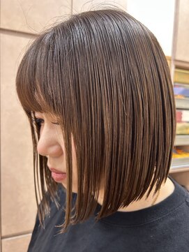 プラーナ 香里園駅前店 クラシカルボブ＋酸性縮毛矯正