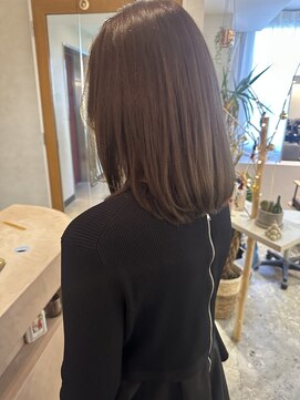 ユッカ 梅田(YUCCA) 【 YUCCA 】大人可愛い20代30代40代 ミディアム/レイヤーカット