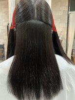 ハコ(H.A.Co) 縮毛矯正リタッチのお客様です。