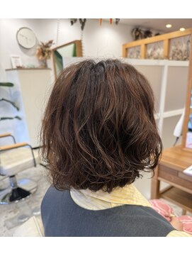 アン(an) スタイリング簡単*ふんわりパーマ