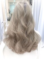 リバレッジ 広尾(Leverage)&nbsp;【Leverage】古尾　ブロンドミルクティーベージュ