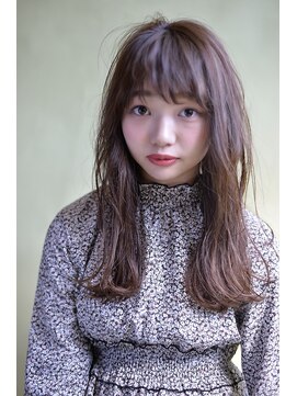 シック(CHIC) 【さいたま市　大宮】透明感ティアーロング