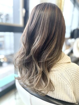 ヌード(NUDE) 「NUDE」 #くびれヘア ショコラベージュ ハイライトカラー