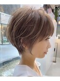 束間ショート　ハニーベージュ