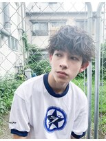 カルテット 高円寺店(Quartetto) ツーブロック刈り上げ/ツイストスパイラル/髪質改善[高円寺駅]