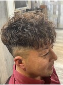 メンズ大人スペインカール
