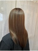 ハイライトでツヤベージュ