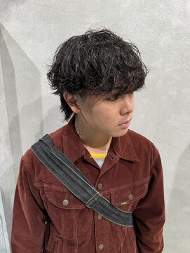 ゼスト リル 新宿(ZEST lill) 波巻きパーマ ウルフ マッシュパーマ ハイライト 新宿