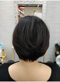 ショートボブ