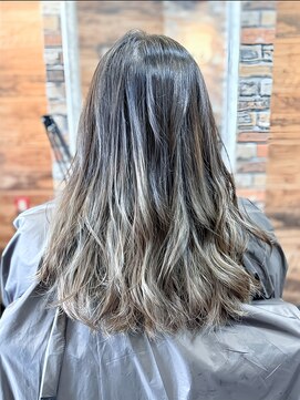 ファニー ヘアファクトリー(FUNNY hair factory) グラデーションカラー