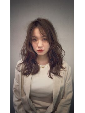 シエスタ バイ アンブルリュクス(siesta by amble luxe) ベージュカラー/髪質改善/ハイライト/レイヤーカット/縮毛矯正