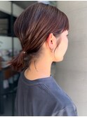 切りっぱなし/後れ毛/一つ結び