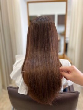 ミラ(MIRA) 自然にまとまるサラツル髪へ