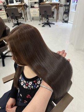 ハピネス 梅田茶屋町店(HAPPINESS) ロングレイヤー/韓国ヘア/髪質改善/顔まわり/ブリーチなし