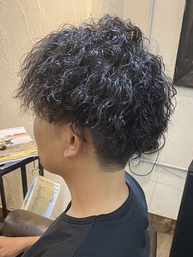 アティック(attic) メンズ/メンズカット/メンズパーマ/ツイストスパイラル/ショート