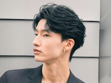 バイフィフス 天神大名(by fifth)の雰囲気（#流行のフェザーパーマはナチュラルすぎない清潔感が◎[メンズ]）