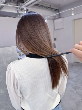 レアル 心斎橋 大阪(REAL) 髪質改善/レイヤー/ダブルカラー/ブリーチ/ハイライト/心斎橋