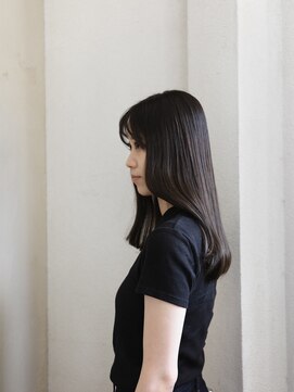 ニュイ(NUIT) レイヤーカット髪質改善トリートメントハイライトミニボブ