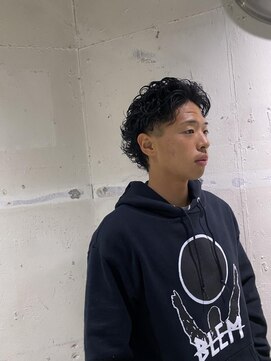 フランクスバーバーザスタンド(Frank’s barber the stand) MEN’S HAIR/波巻ツイストスパイラル/フェザーパーマ/飯田橋