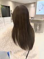 クララ ヒロシマセカンドフロア(CLALA Hiroshima 2nd floor)&nbsp;ミルクティーベージュ／透明感カラー／ロングヘア