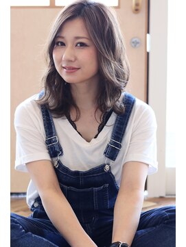 ヘアデザイン ディクト(hair design D.c.t) 【D.c.t 平田ヒデカズ】外国人風 小顔カット&シースルーカラー