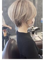 モードケイズ 西宮北口店(MODE K's)&nbsp;ボリュームショート　白髪なじませカラー