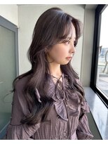 ロージアバイアルティナ(ROSIER by artina)&nbsp;寒色系カラー_かきあげバング_暗めカラー_グレージュ