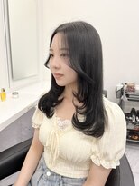ユナイテッド(UNITED) 『海心指名』韓国レイヤー暗髪スタイル