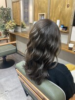 サンデイ(SUNDAY)&nbsp;スモーキーグレージュ