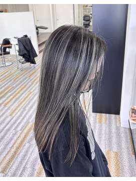 アフューズバイストゥー(Vfuse by StueW) 育てて作るハイライト[倉敷][岡山][倉敷美容室][岡山美容室]