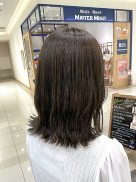 ガーデン ムサシコスギ(GARDEN MUSASHIKOSUGI) 透明感ベージュ オリーブベージュ ブリーチなしシアーカラー