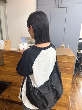 シロ(siro) 切りっぱなしボブ