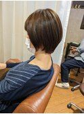 ショートボブ