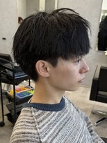 リオールバイニアウ(RE:ALL by Niau)&nbsp;MEN’S HAIR/サーフカール/刈り上げセンターパート/新田