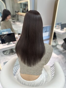 ロンドルピナス 小倉(Lond Lupinus) ミディアムレイヤーカット/似合わせカット/大人ガーリー/20代