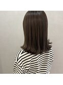 【&ONE 自由が丘】くすみベージュ × 切りっぱなしミディアム