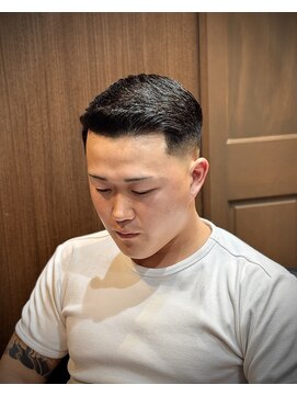 バーバーショップ スバル(BARBERSHOP SUBARU) <理容室><バーバー><おーてぃー>ロンポワン