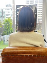 クロムス(clomus) 重く見せない大人ボブ