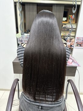 スイクロップエス(sui.cropes) 艶髪矯正 髪質改善/縮毛矯正/白髪ぼかし