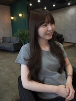トラント ミル(TRENTEMILLE) ナチュラルレイヤースタイル