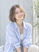ドット ヘアー(dot.hair)&nbsp;ウェーブボブ / ベージュカラー / センターパート