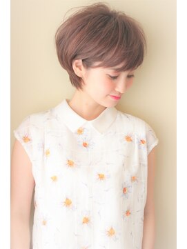 レウナ 外苑前(Reuna) 【30代40代50代】大人の女性に人気ひし形耳かけショート