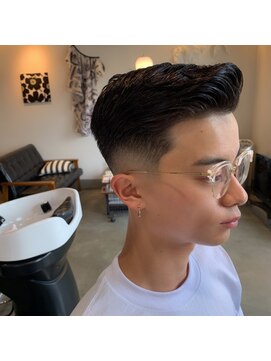 アンドジーオー(&.Go) ポンパドール