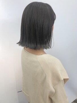 ビファインべクス(Befine becs) 暗めもできる!透明感アッシュ!切りっぱなし