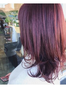 ビーワールド(B WORLD) ピンクレイヤースタイル【 藤枝/髪質改善/カラー】