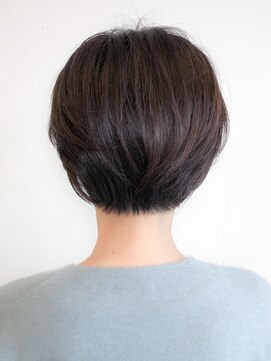 ウィロー(WILLOW) 【WILLOW京橋】お悩み改善のためのショートボブ(井下貴史)