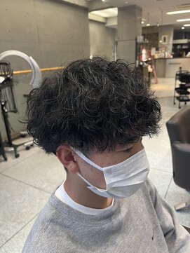ヘアールーム プリズム(Hair room Prism) 波巻きツイスパ