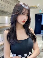 アリュウル 表参道 青山(Allure)&nbsp;小顔に見えるくびれヘア　レイヤーカット　透明感カラー　KAKO